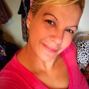 Meet your Posher, Zenaida